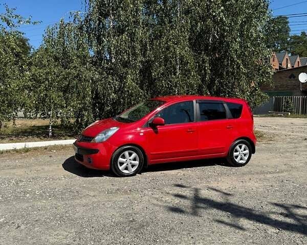 Червоний Ніссан Ноут, об'ємом двигуна 1.6 л та пробігом 231 тис. км за 6300 $, фото 11 на Automoto.ua