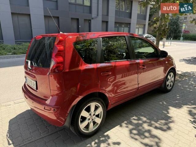 Красный Ниссан Ноут, объемом двигателя 1.6 л и пробегом 160 тыс. км за 5952 $, фото 3 на Automoto.ua