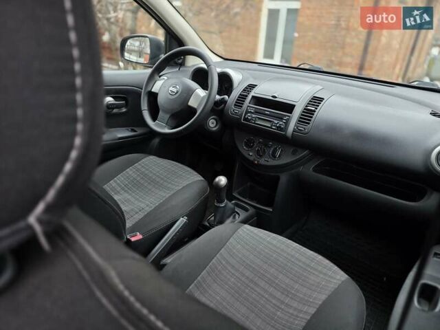 Красный Ниссан Ноут, объемом двигателя 1.4 л и пробегом 120 тыс. км за 4400 $, фото 10 на Automoto.ua