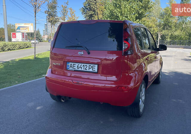 Красный Ниссан Ноут, объемом двигателя 1.6 л и пробегом 169 тыс. км за 6500 $, фото 8 на Automoto.ua