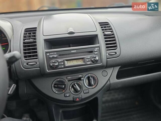 Красный Ниссан Ноут, объемом двигателя 1.4 л и пробегом 120 тыс. км за 3850 $, фото 12 на Automoto.ua