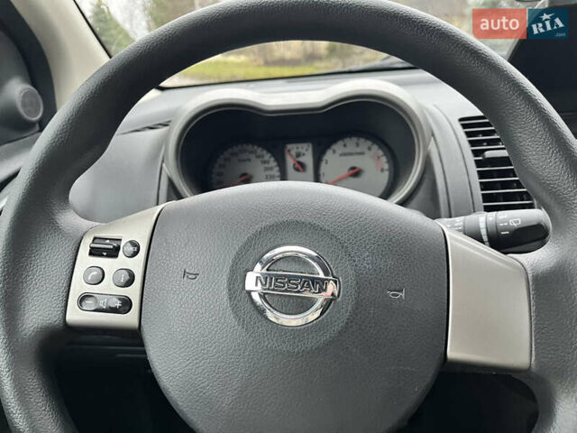 Красный Ниссан Ноут, объемом двигателя 1.6 л и пробегом 223 тыс. км за 5350 $, фото 24 на Automoto.ua