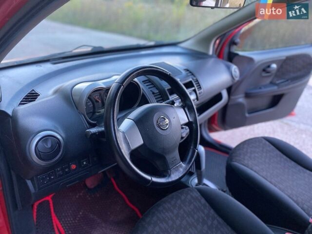 Красный Ниссан Ноут, объемом двигателя 1.6 л и пробегом 202 тыс. км за 5800 $, фото 22 на Automoto.ua