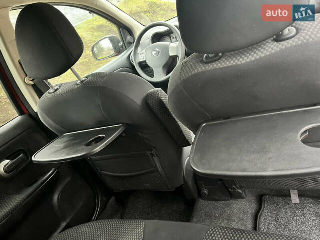 Красный Ниссан Ноут, объемом двигателя 1.6 л и пробегом 232 тыс. км за 5450 $, фото 2 на Automoto.ua