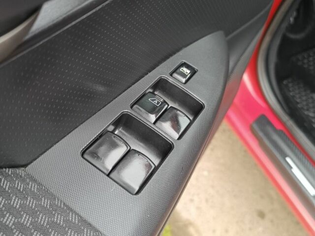 Красный Ниссан Ноут, объемом двигателя 1.4 л и пробегом 273 тыс. км за 4300 $, фото 19 на Automoto.ua