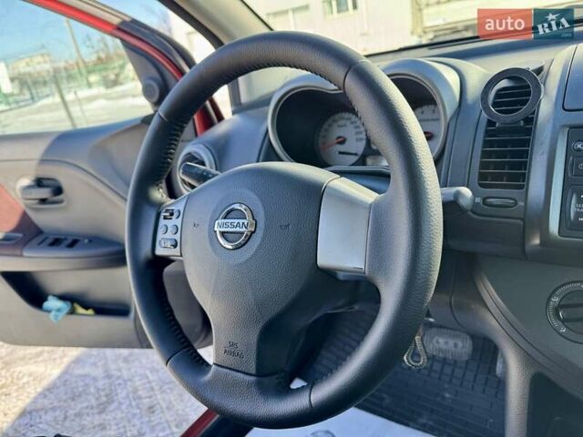 Красный Ниссан Ноут, объемом двигателя 1.6 л и пробегом 100 тыс. км за 5990 $, фото 28 на Automoto.ua