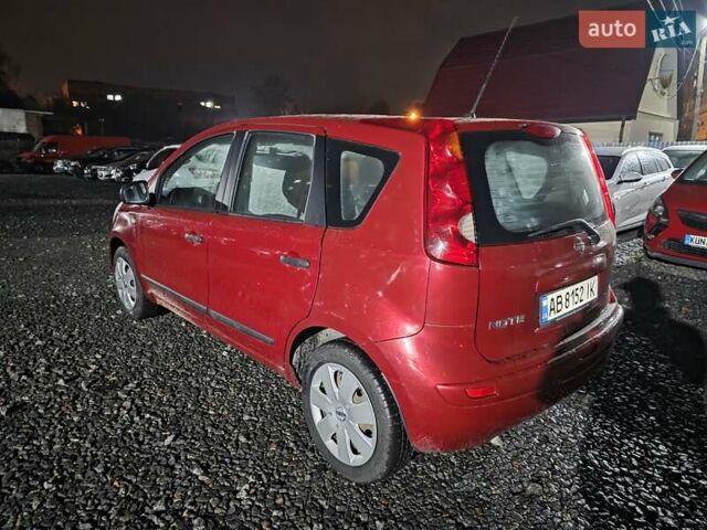 Красный Ниссан Ноут, объемом двигателя 1.4 л и пробегом 120 тыс. км за 4400 $, фото 1 на Automoto.ua