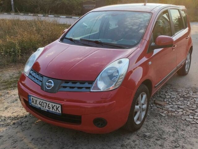 Красный Ниссан Ноут, объемом двигателя 1.4 л и пробегом 175 тыс. км за 5200 $, фото 10 на Automoto.ua