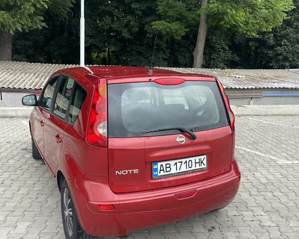 Ниссан Ноут 2008 в Виннице на Automoto.ua Красный Ниссан Ноут, объемом двигателя 1.4 л и пробегом 294 тыс. км за 4900 $, фото 5 на Automoto.ua