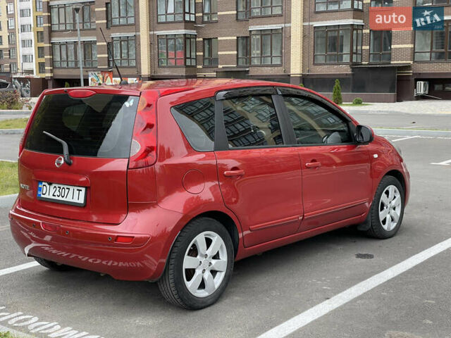 Красный Ниссан Ноут, объемом двигателя 1.6 л и пробегом 142 тыс. км за 6500 $, фото 3 на Automoto.ua