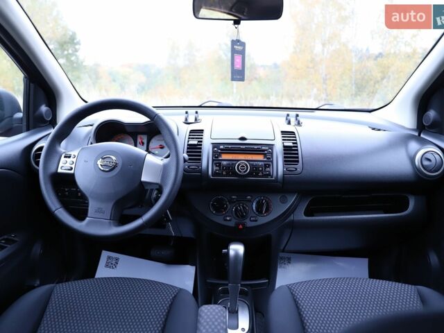 Красный Ниссан Ноут, объемом двигателя 1.6 л и пробегом 159 тыс. км за 7850 $, фото 60 на Automoto.ua