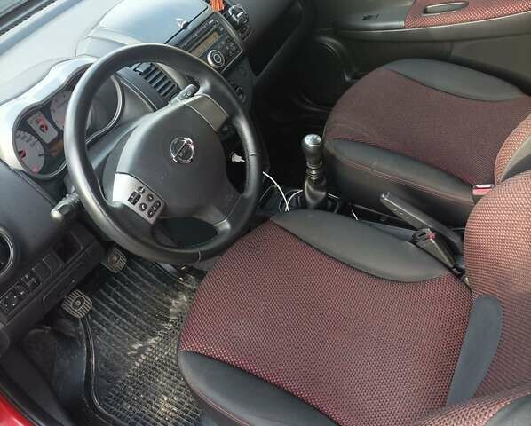 Красный Ниссан Ноут, объемом двигателя 1.5 л и пробегом 228 тыс. км за 4600 $, фото 3 на Automoto.ua