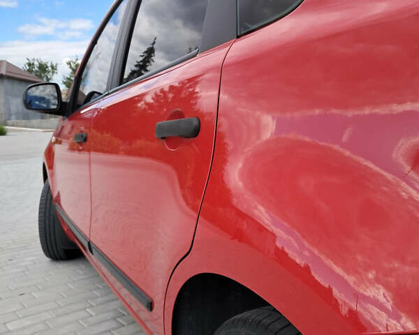 Червоний Ніссан Ноут, об'ємом двигуна 1.39 л та пробігом 182 тис. км за 5499 $, фото 15 на Automoto.ua