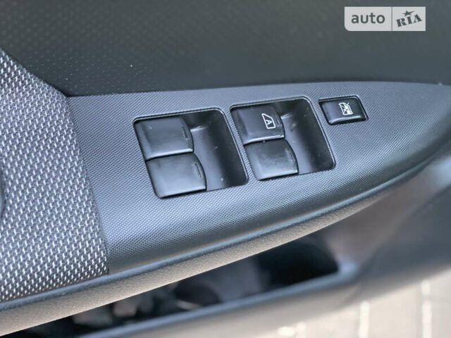 Червоний Ніссан Ноут, об'ємом двигуна 1.5 л та пробігом 213 тис. км за 5500 $, фото 19 на Automoto.ua