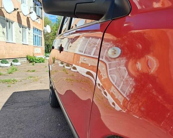 Красный Ниссан Ноут, объемом двигателя 1.39 л и пробегом 182 тыс. км за 5650 $, фото 60 на Automoto.ua
