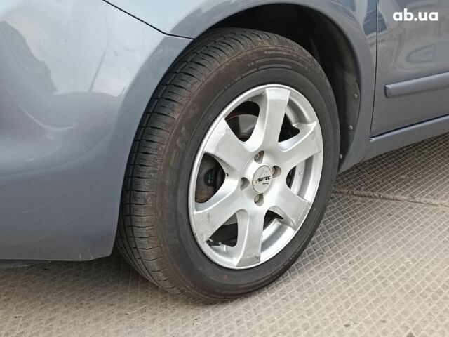 Красный Ниссан Ноут, объемом двигателя 1.4 л и пробегом 254 тыс. км за 6190 $, фото 12 на Automoto.ua