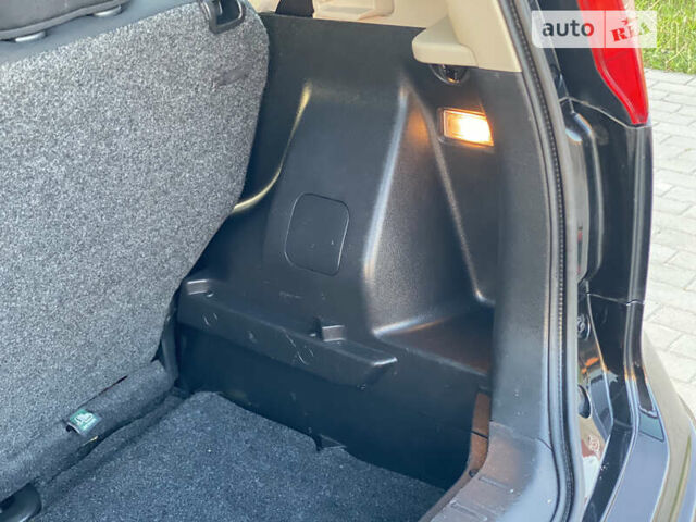 Червоний Ніссан Ноут, об'ємом двигуна 1.5 л та пробігом 213 тис. км за 5500 $, фото 25 на Automoto.ua