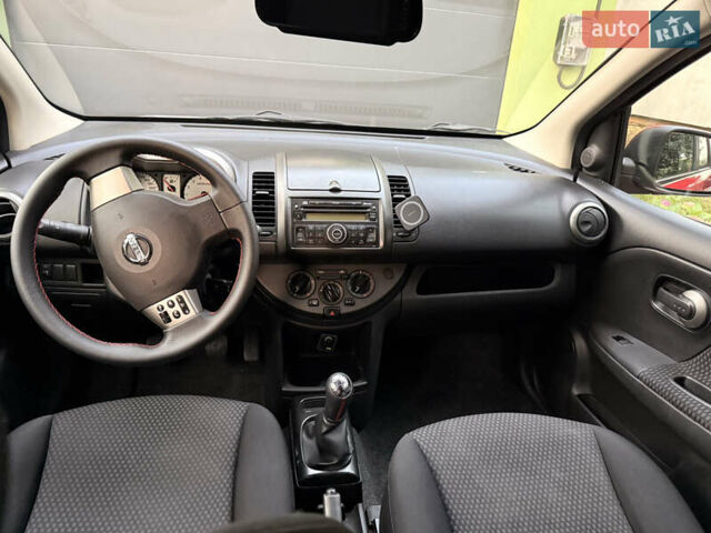 Червоний Ніссан Ноут, об'ємом двигуна 0 л та пробігом 165 тис. км за 5100 $, фото 6 на Automoto.ua