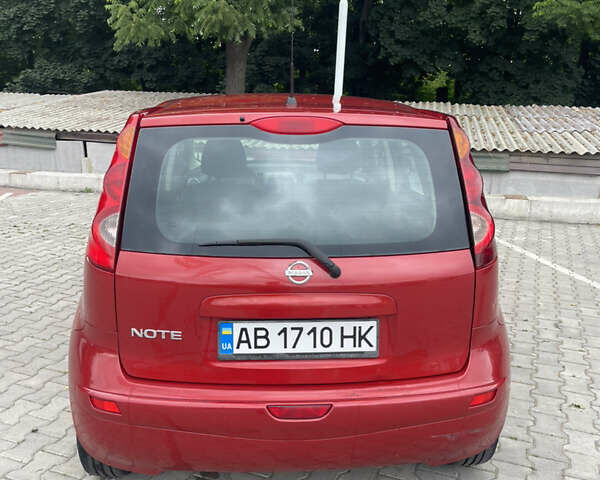 Ниссан Ноут 2008 в Виннице на Automoto.ua Красный Ниссан Ноут, объемом двигателя 1.4 л и пробегом 294 тыс. км за 4900 $, фото 4 на Automoto.ua