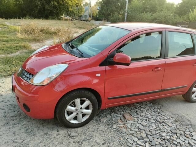 Красный Ниссан Ноут, объемом двигателя 1.4 л и пробегом 175 тыс. км за 5200 $, фото 11 на Automoto.ua