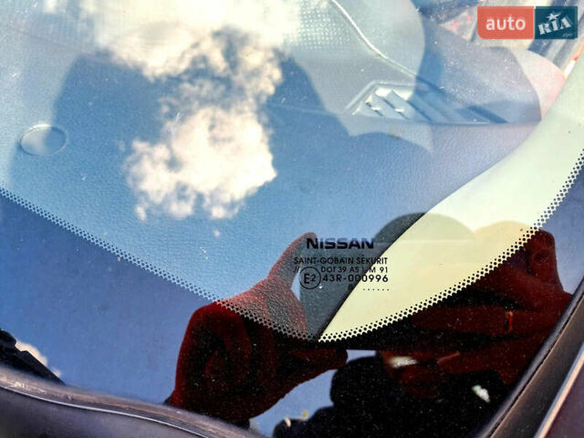 Червоний Ніссан Ноут, об'ємом двигуна 1.39 л та пробігом 182 тис. км за 5499 $, фото 8 на Automoto.ua