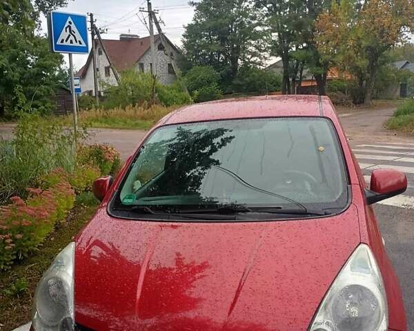 Ниссан Ноут 2009 в Житомире на Automoto.ua Красный Ниссан Ноут, объемом двигателя 1.39 л и пробегом 200 тыс. км за 5100 $, фото 5 на Automoto.ua
