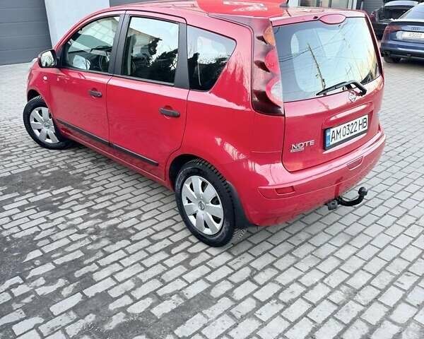 Червоний Ніссан Ноут, об'ємом двигуна 1.4 л та пробігом 149 тис. км за 5400 $, фото 19 на Automoto.ua