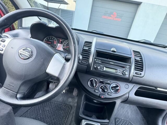 Красный Ниссан Ноут, объемом двигателя 1.4 л и пробегом 149 тыс. км за 5400 $, фото 14 на Automoto.ua