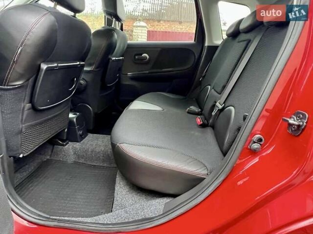 Красный Ниссан Ноут, объемом двигателя 1.6 л и пробегом 172 тыс. км за 6900 $, фото 64 на Automoto.ua