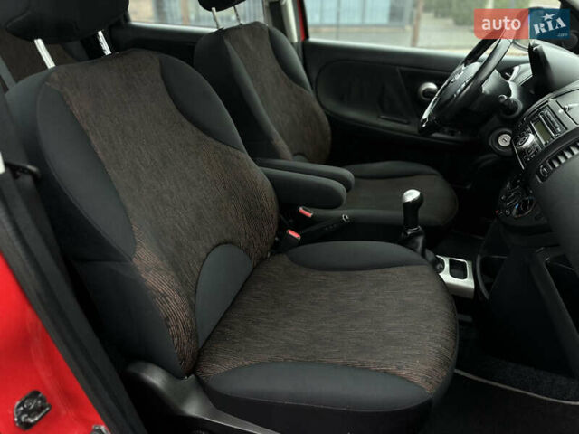 Красный Ниссан Ноут, объемом двигателя 1.39 л и пробегом 258 тыс. км за 6000 $, фото 41 на Automoto.ua