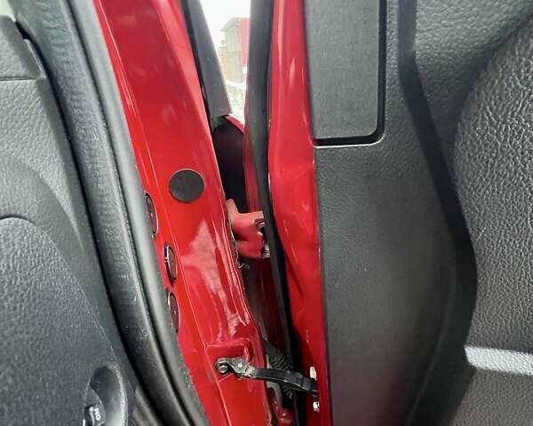 Красный Ниссан Ноут, объемом двигателя 1.6 л и пробегом 172 тыс. км за 6900 $, фото 78 на Automoto.ua