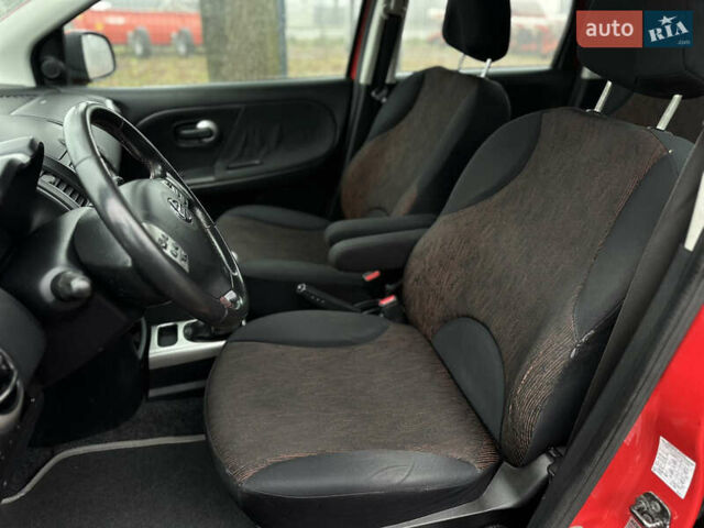 Красный Ниссан Ноут, объемом двигателя 1.39 л и пробегом 258 тыс. км за 6000 $, фото 24 на Automoto.ua