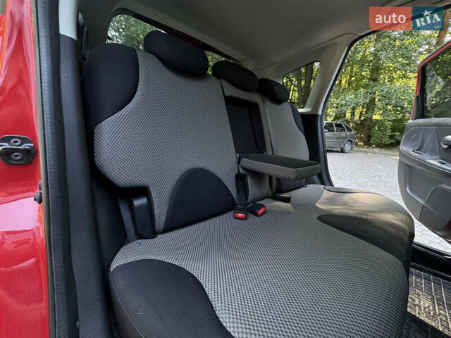 Красный Ниссан Ноут, объемом двигателя 1.6 л и пробегом 235 тыс. км за 6100 $, фото 49 на Automoto.ua