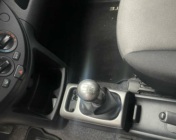 Червоний Ніссан Ноут, об'ємом двигуна 1.39 л та пробігом 144 тис. км за 7000 $, фото 8 на Automoto.ua