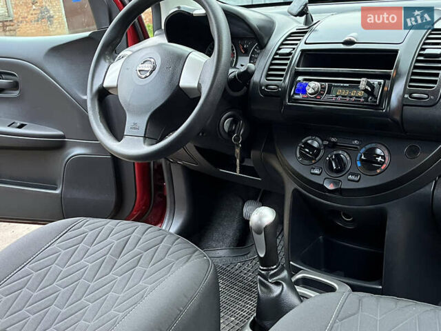 Червоний Ніссан Ноут, об'ємом двигуна 1.39 л та пробігом 139 тис. км за 5600 $, фото 48 на Automoto.ua