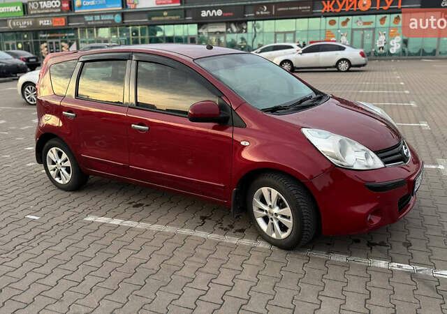 Красный Ниссан Ноут, объемом двигателя 1.6 л и пробегом 193 тыс. км за 7400 $, фото 8 на Automoto.ua
