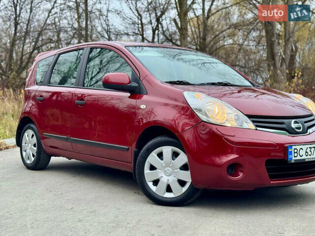 Червоний Ніссан Ноут, об'ємом двигуна 1.39 л та пробігом 139 тис. км за 5600 $, фото 24 на Automoto.ua