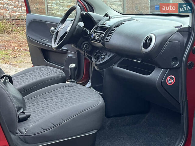 Червоний Ніссан Ноут, об'ємом двигуна 1.39 л та пробігом 139 тис. км за 5600 $, фото 47 на Automoto.ua