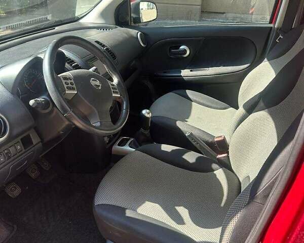 Красный Ниссан Ноут, объемом двигателя 1.46 л и пробегом 200 тыс. км за 6499 $, фото 3 на Automoto.ua