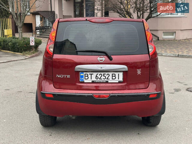 Червоний Ніссан Ноут, об'ємом двигуна 1.6 л та пробігом 193 тис. км за 6999 $, фото 7 на Automoto.ua