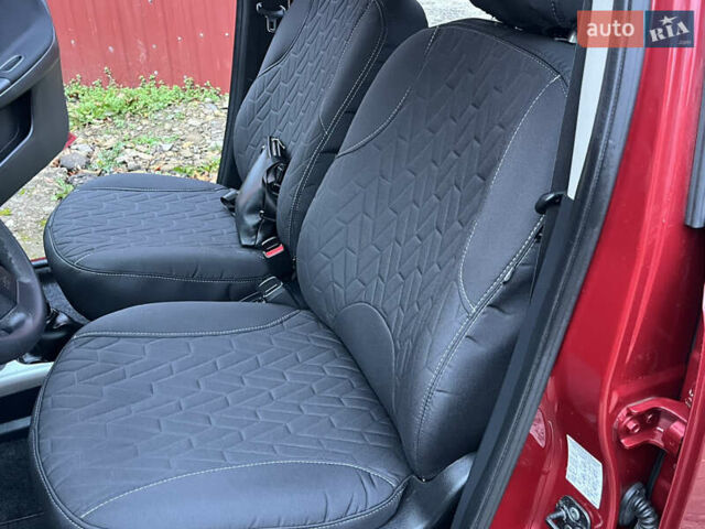 Червоний Ніссан Ноут, об'ємом двигуна 1.39 л та пробігом 139 тис. км за 5600 $, фото 58 на Automoto.ua