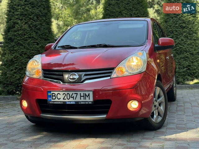 Красный Ниссан Ноут, объемом двигателя 1.6 л и пробегом 235 тыс. км за 6100 $, фото 5 на Automoto.ua