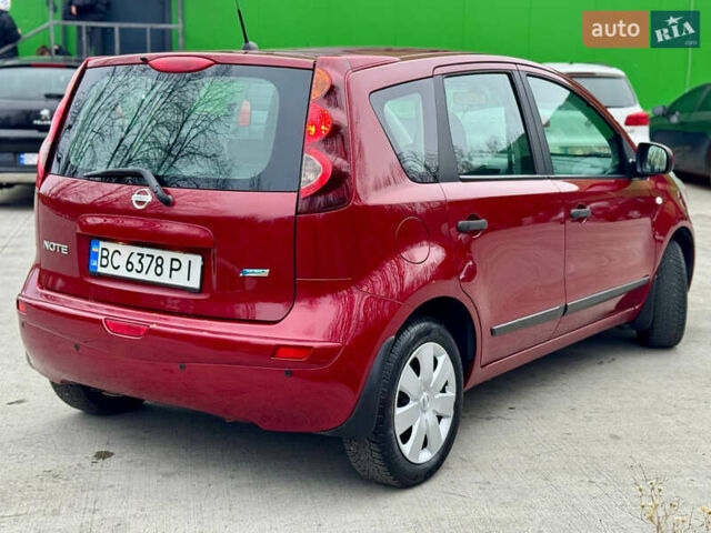 Червоний Ніссан Ноут, об'ємом двигуна 1.39 л та пробігом 139 тис. км за 5600 $, фото 76 на Automoto.ua