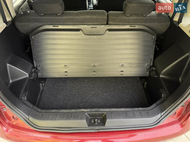 Червоний Ніссан Ноут, об'ємом двигуна 1.5 л та пробігом 82 тис. км за 7500 $, фото 47 на Automoto.ua