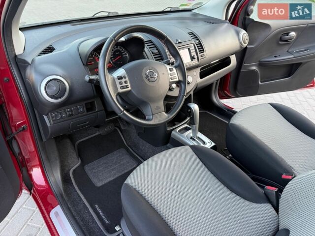 Красный Ниссан Ноут, объемом двигателя 1.6 л и пробегом 137 тыс. км за 8999 $, фото 35 на Automoto.ua
