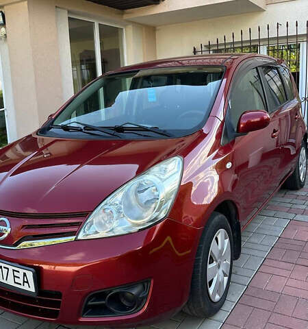Червоний Ніссан Ноут, об'ємом двигуна 1.5 л та пробігом 82 тис. км за 7500 $, фото 3 на Automoto.ua