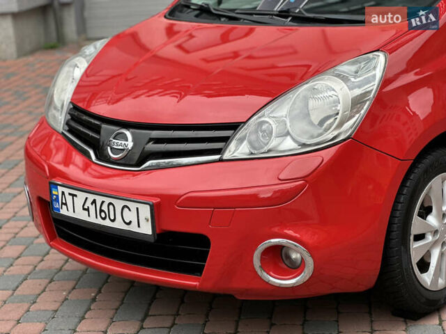 Ніссан Ноут 2012 у Івано-Франківську на Automoto.ua Червоний Ніссан Ноут, об'ємом двигуна 1.6 л та пробігом 152 тис. км за 8150 $, фото 24 на Automoto.ua