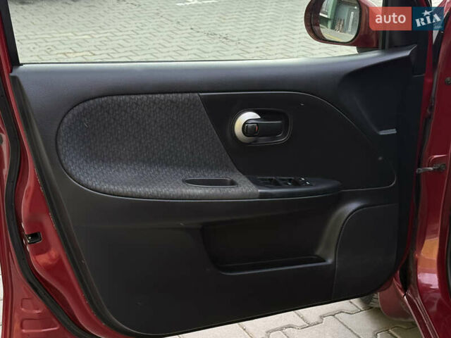 Червоний Ніссан Ноут, об'ємом двигуна 1.5 л та пробігом 82 тис. км за 7500 $, фото 28 на Automoto.ua