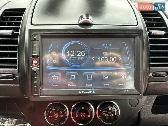 Ніссан Ноут 2012 у Івано-Франківську на Automoto.ua Червоний Ніссан Ноут, об'ємом двигуна 1.6 л та пробігом 152 тис. км за 8150 $, фото 123 на Automoto.ua