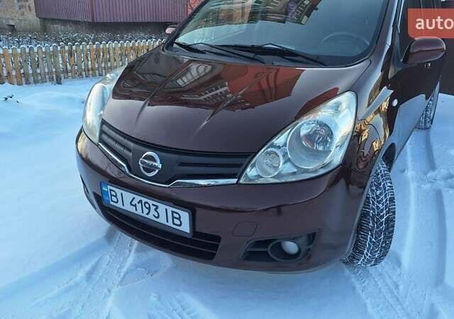 Красный Ниссан Ноут, объемом двигателя 1.5 л и пробегом 74 тыс. км за 6900 $, фото 1 на Automoto.ua